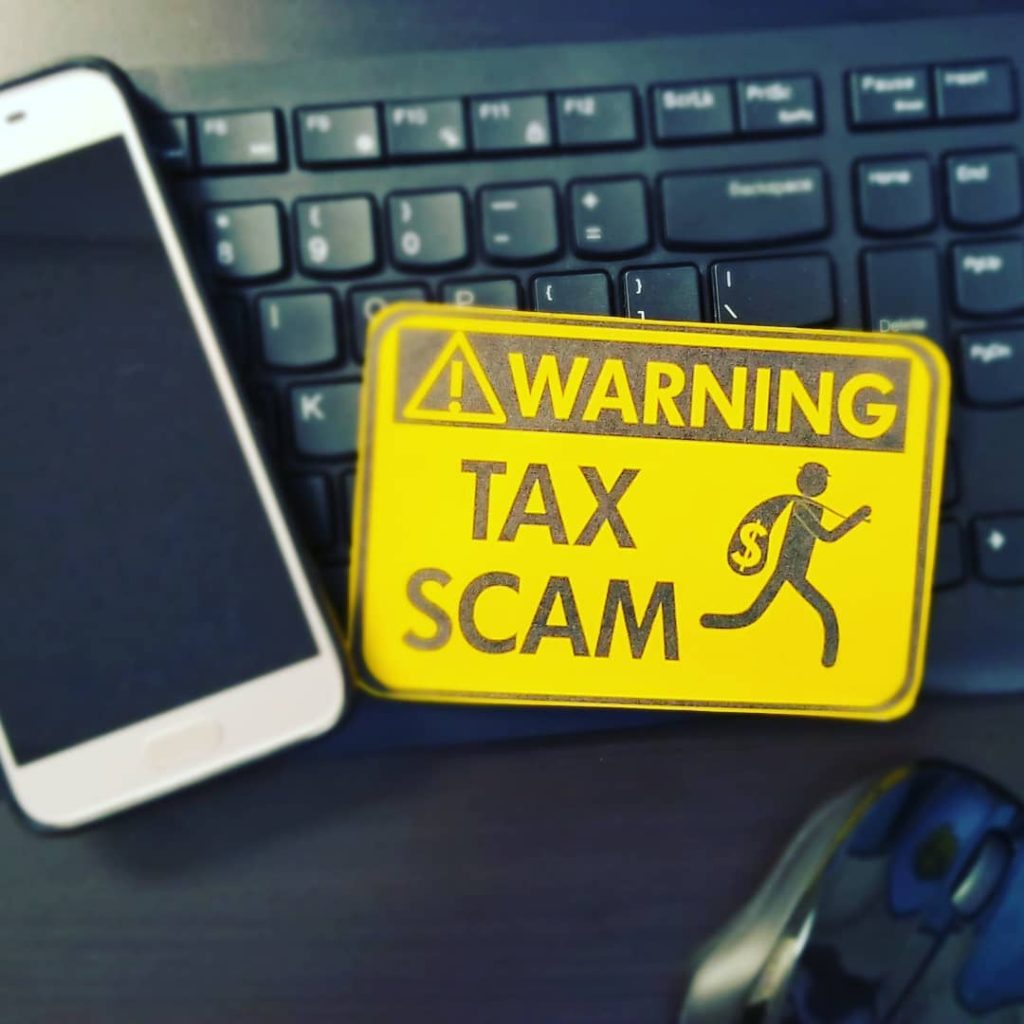 Precaución en Robo de Identidad - Tax Scam